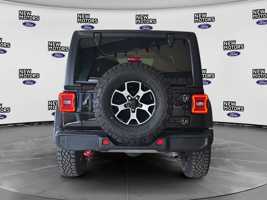 Used 2021 Black Clearcoat Jeep Unlimited Rubicon image 4
