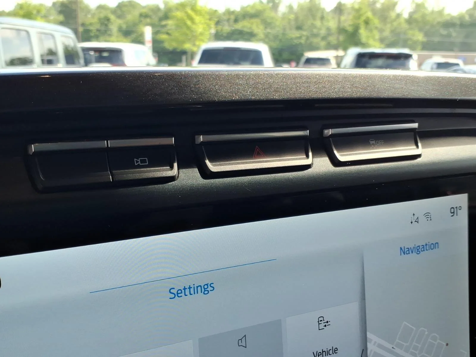 Used 2021 Iconic Silver Metallic Ford XLT image 9
