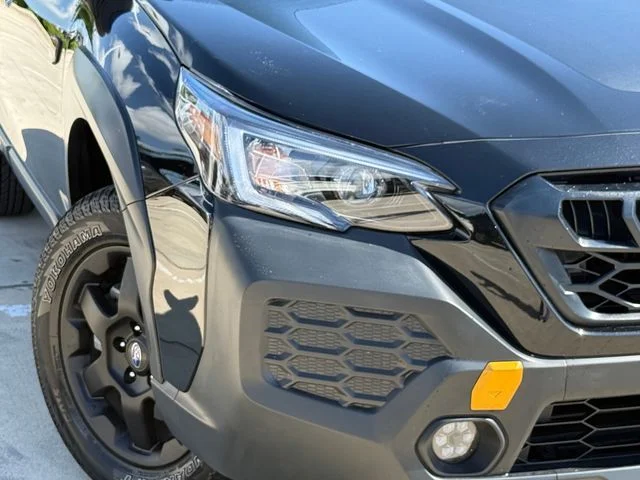 Used 2025 Black Subaru Wilderness image 5