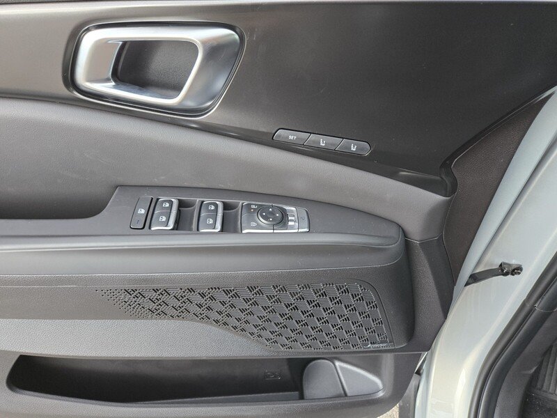 2026 Kia Carnival SX Prestige - Photo 11