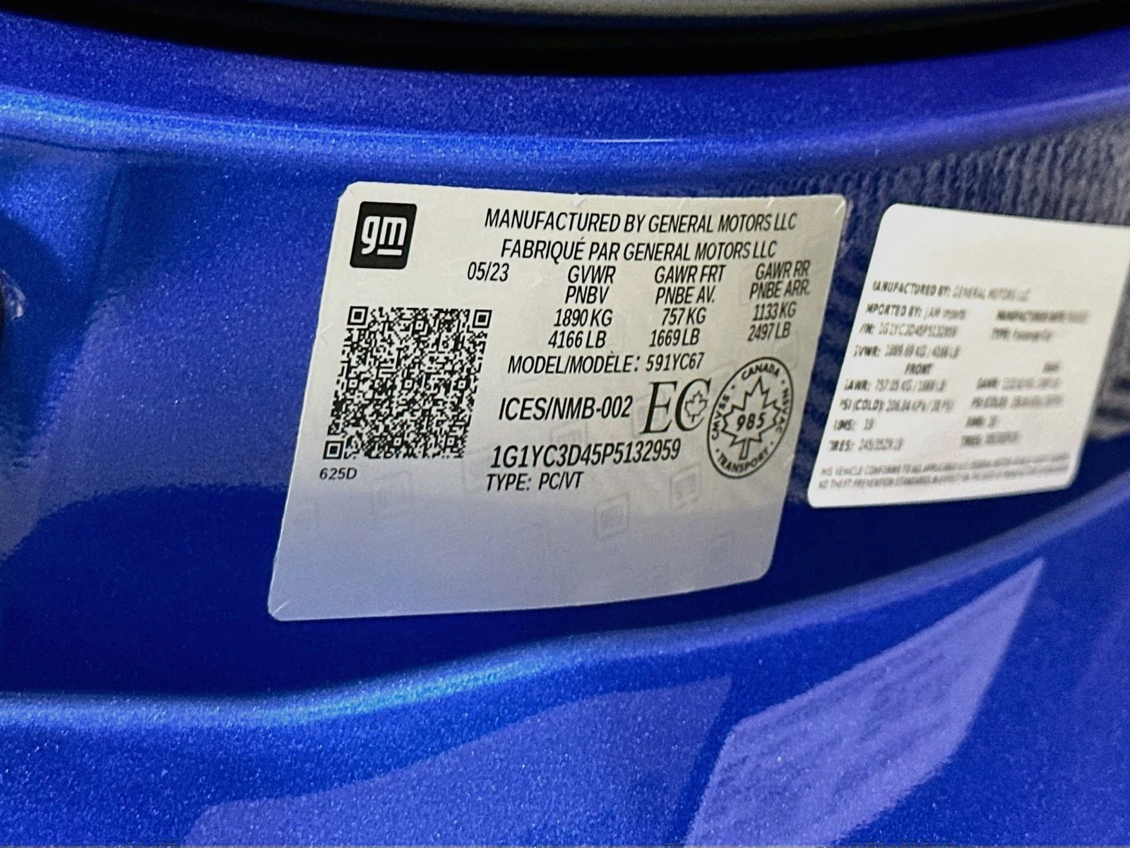 Used 2023 Blue Chevrolet Stingray image 30
