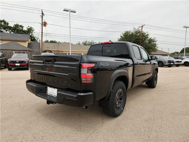 New 2026 KH3 Super Blac Nissan PRO-4X 4x4 Crew Cab 6 ft. box 139.8 in. WB image 3