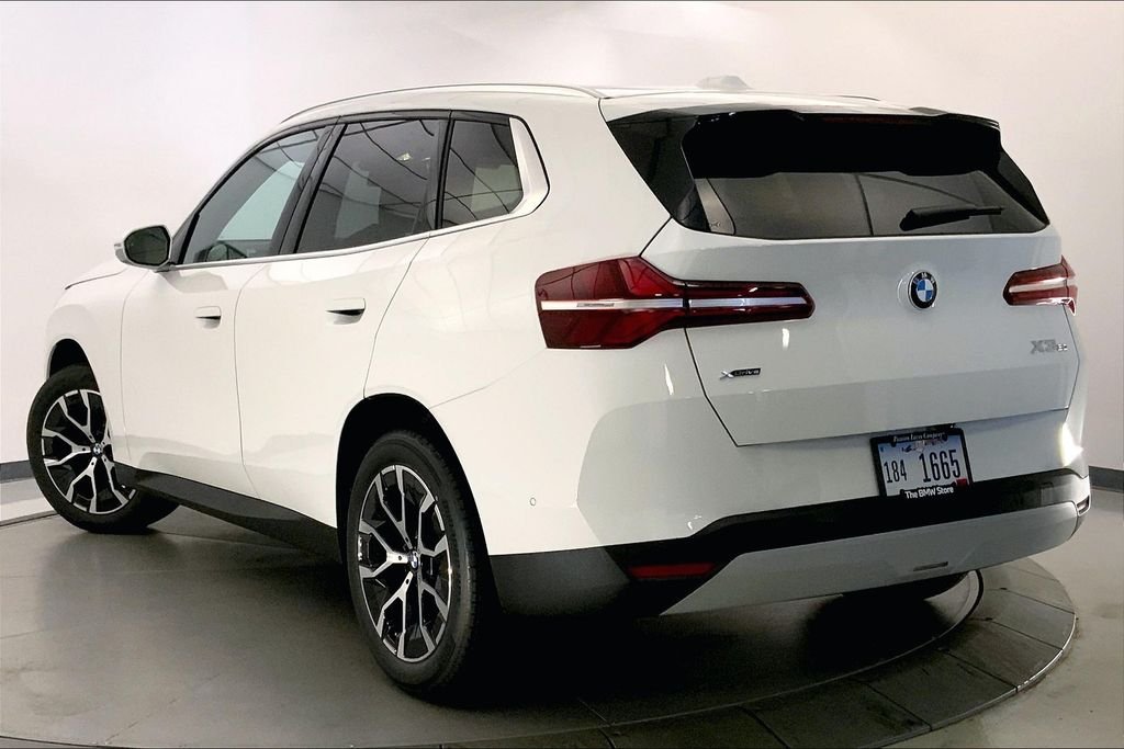 Used 2026 Alpine White BMW  image 2
