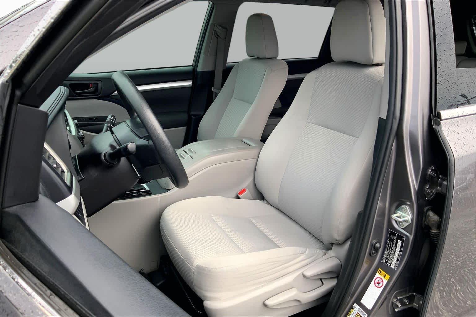 Used 2019 Predawn Gray Mica Toyota LE image 8