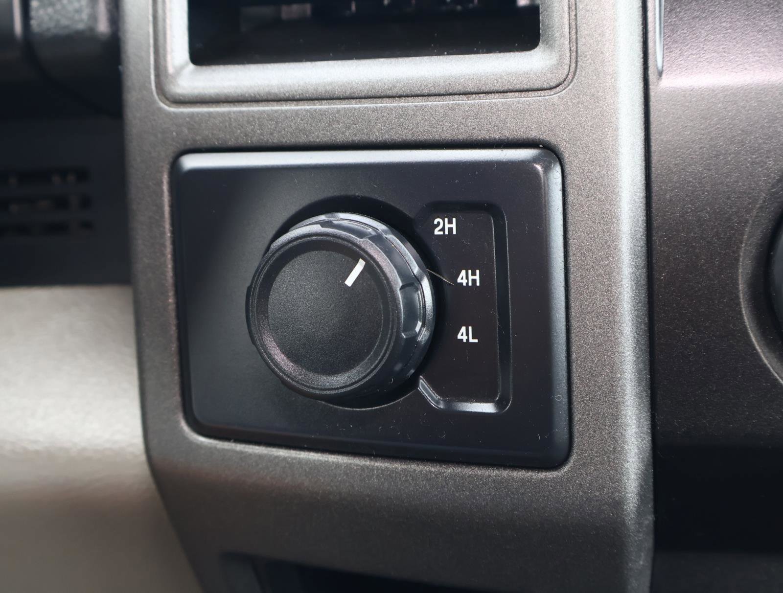 2020 Ford F-350 Super Duty XL - Photo 21