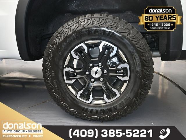 2026 Chevrolet Silverado 1500 ZR2 - Photo 13