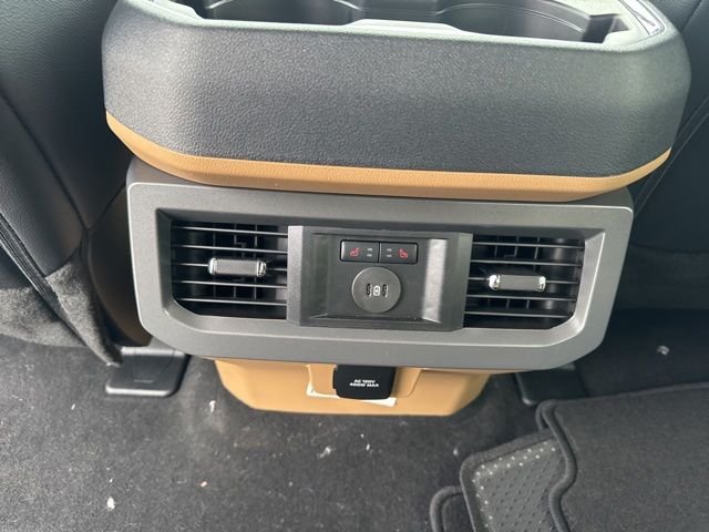 New 2026 Agate Black Metallic Ford Lariat image 33