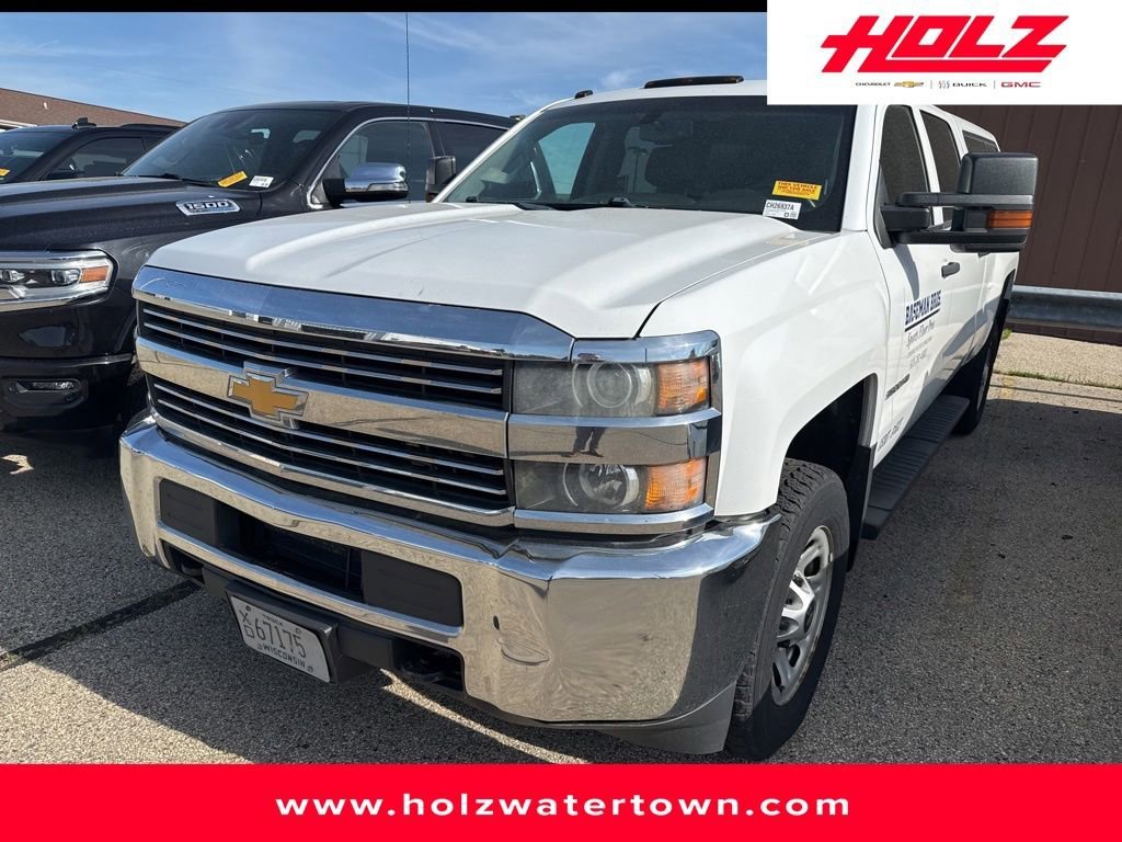 2016 Chevrolet Silverado HD Work Truck 4WD Crew Cab Standard Box's photo