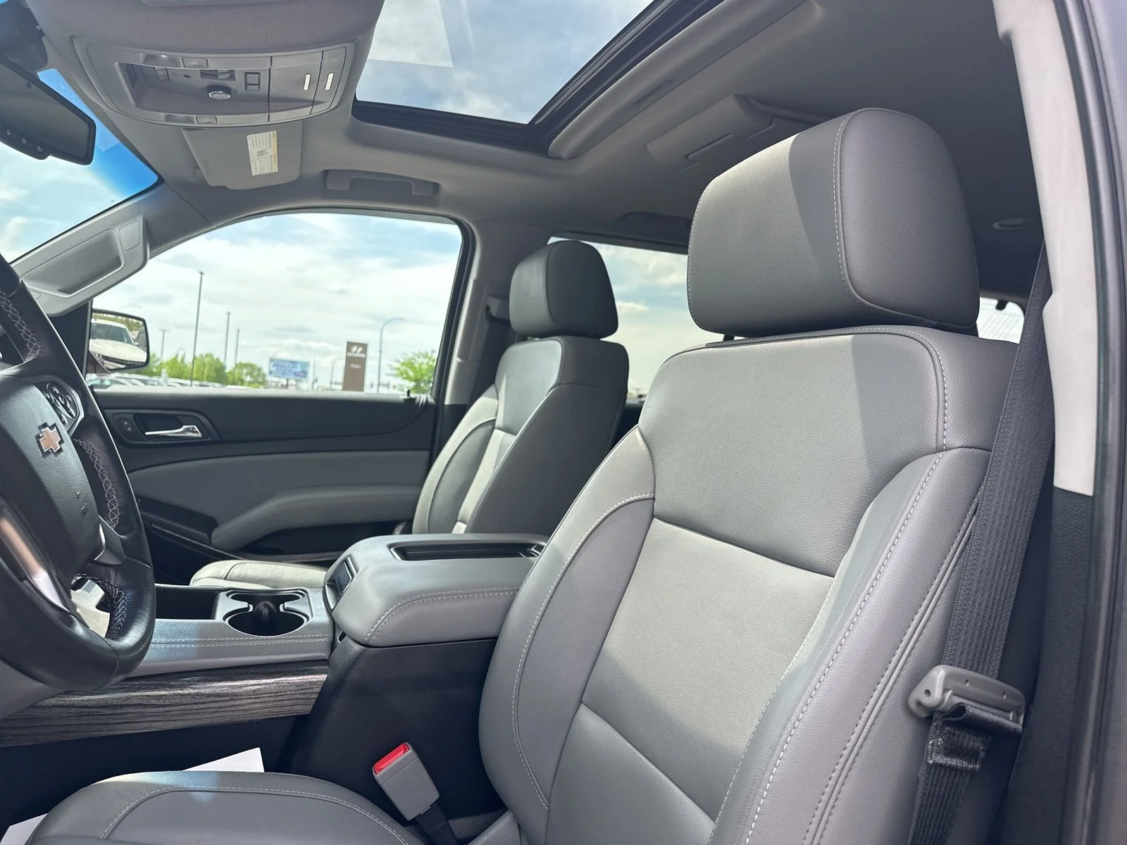 Used 2019  Chevrolet LT image 10