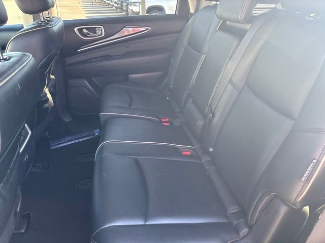 Used 2020 Black INFINITI PURE image 12