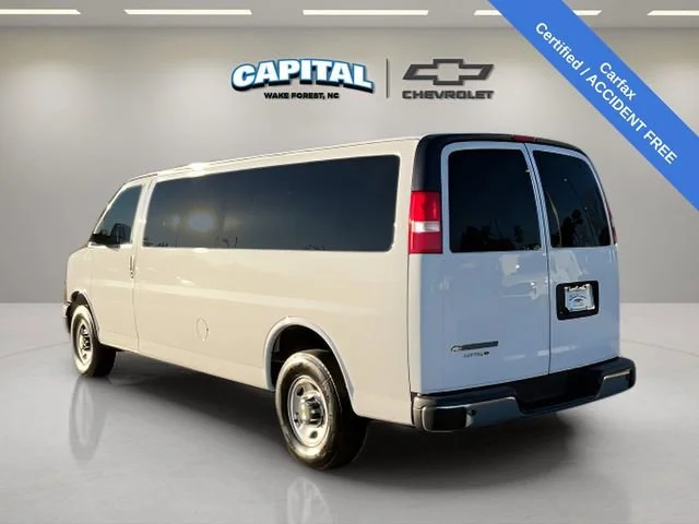 Used 2024 Summit White Chevrolet 1LT image 3