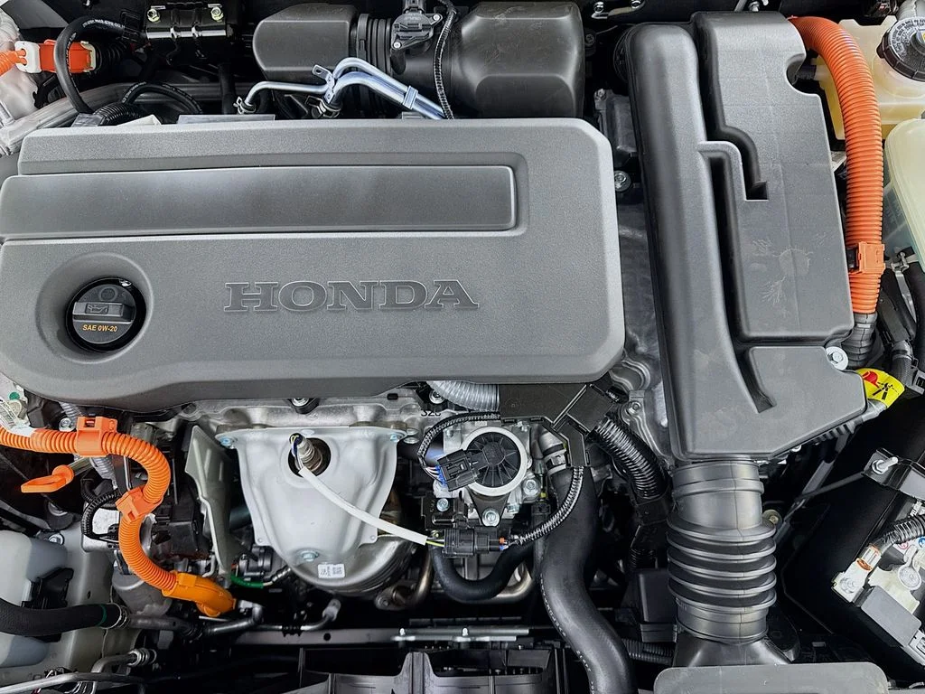 New 2026 Platinum White Pearl Honda Touring image 13