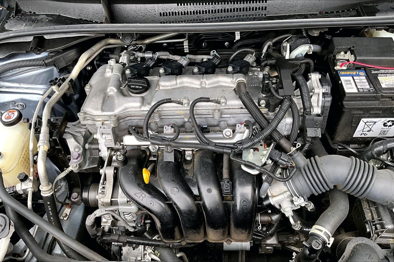 Used 2022 Celestite Toyota LE image 32