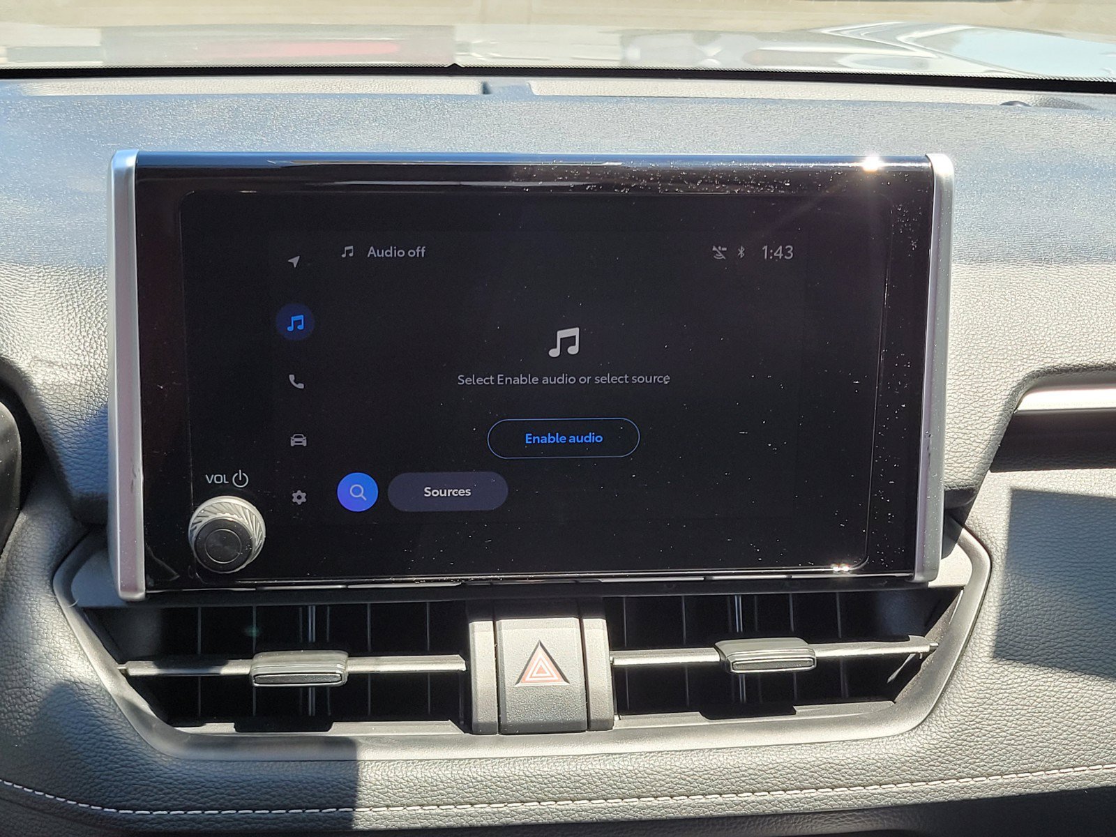 Used 2025 Silver Toyota XLE image 18