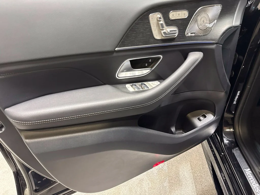 New 2027 Obsidian Black Metallic Mercedes-Benz GLE 450 image 14