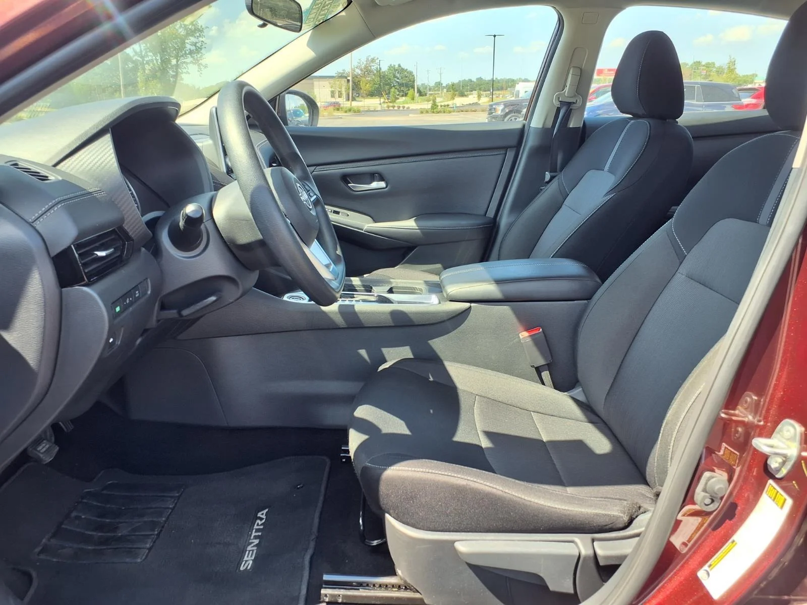 Used 2025 Rosewood Metallic Nissan SV image 18
