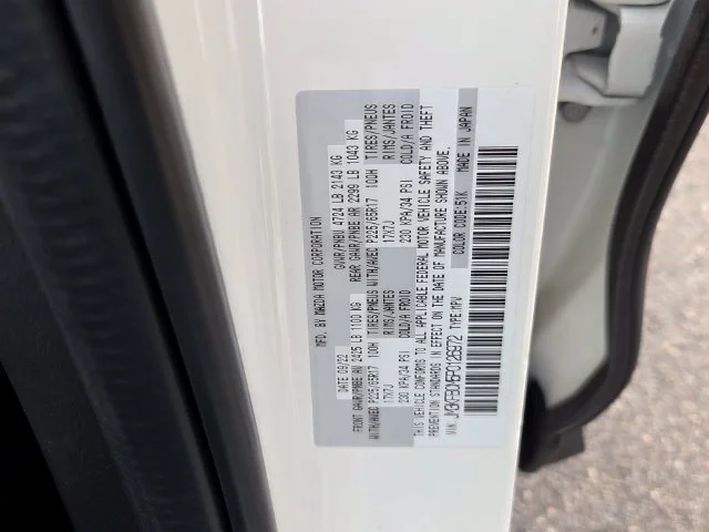 Used 2023 White Mazda 2.5 S Preferred Package image 7