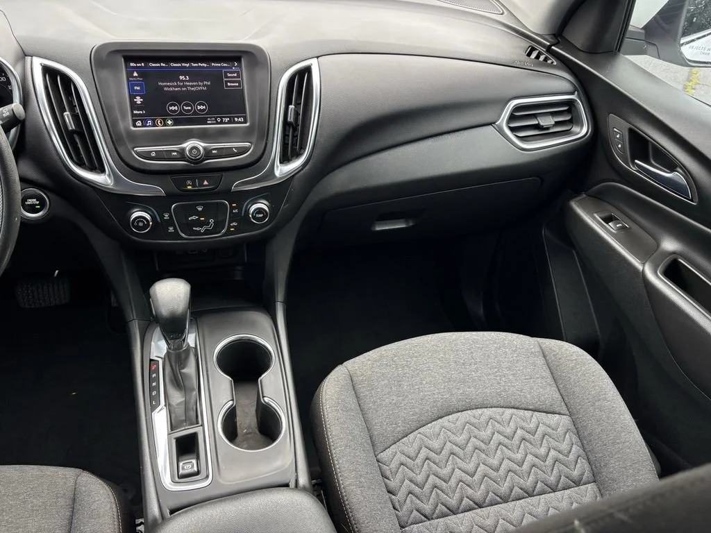Used 2022 Summit White Chevrolet LT image 23