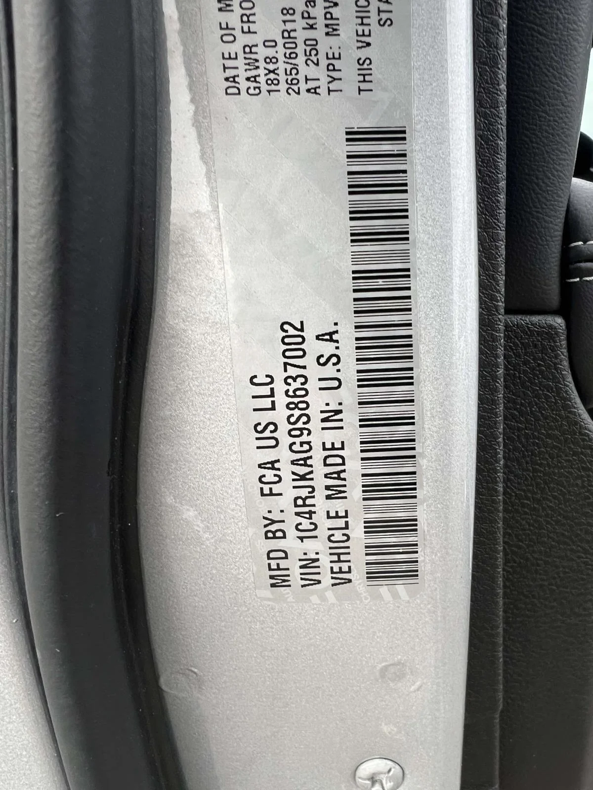 Used 2025 Silver Zynith Jeep Laredo X 4x4 image 24