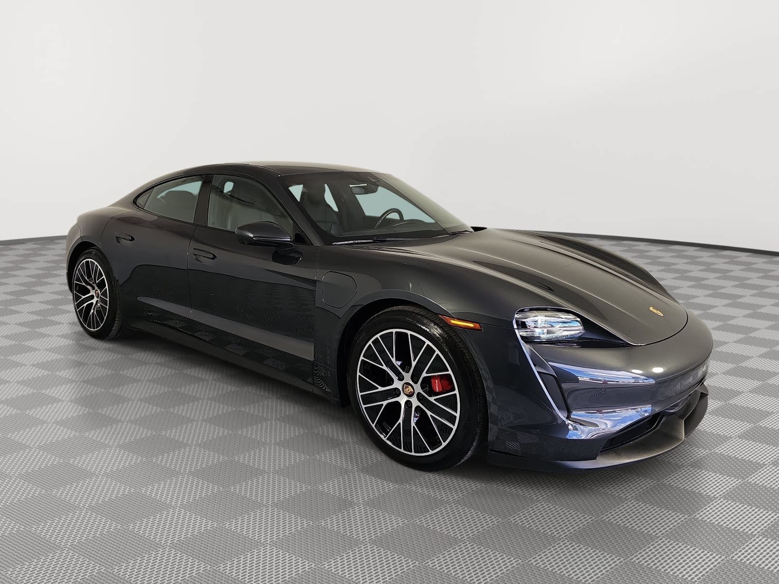 Used 2021 Gray Porsche 4S image 2