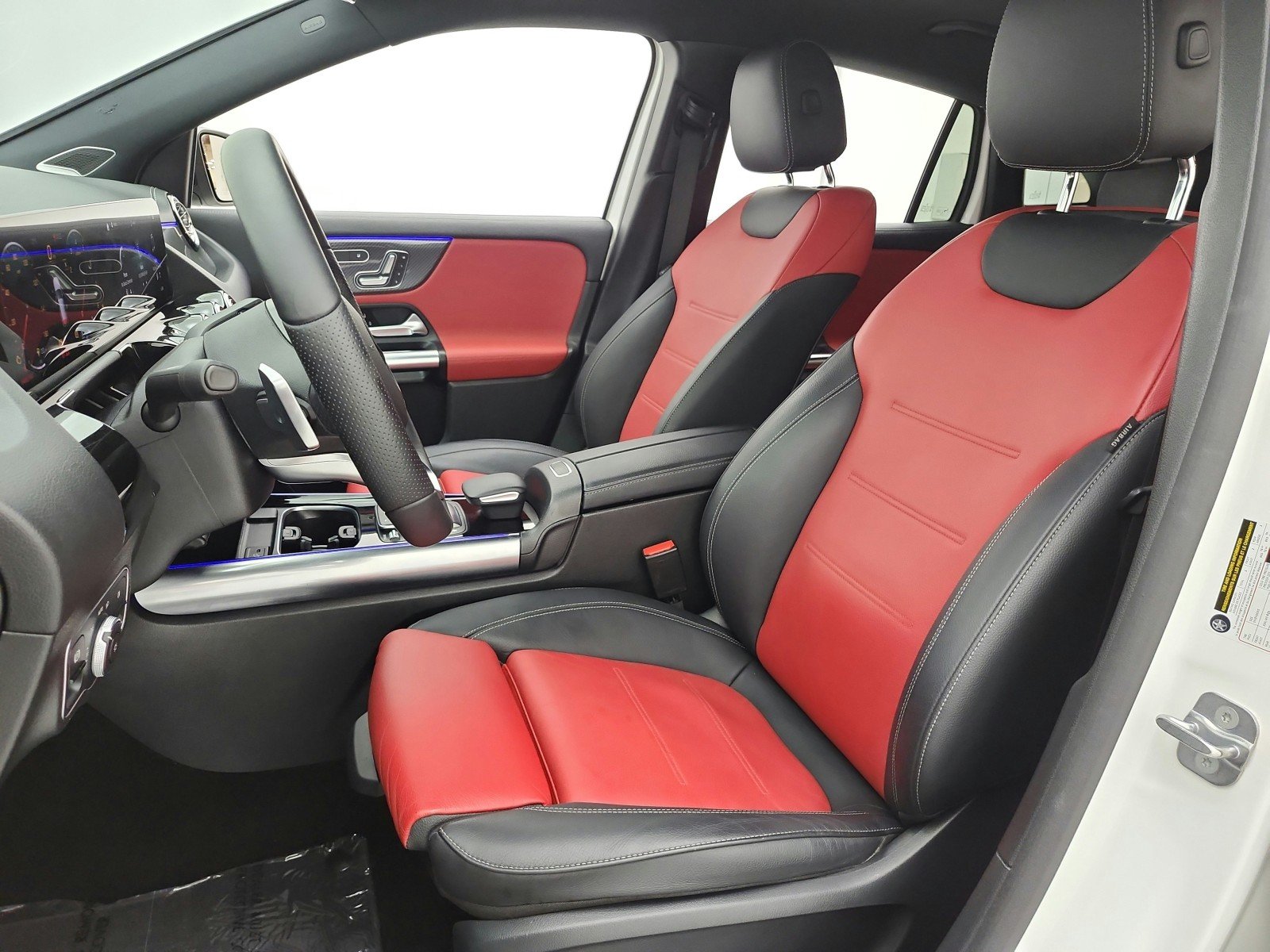 Used 2023 Polar White Mercedes-Benz GLA 250 SUV image 13