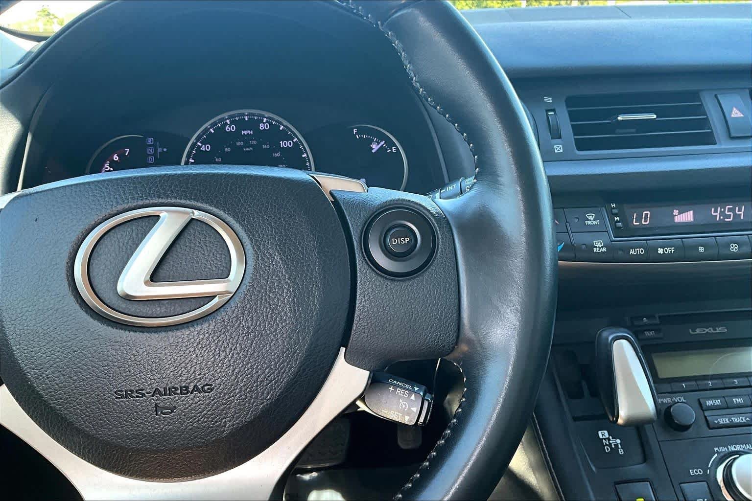 Used 2014 Silver Lining Metallic Lexus Hybrid image 24