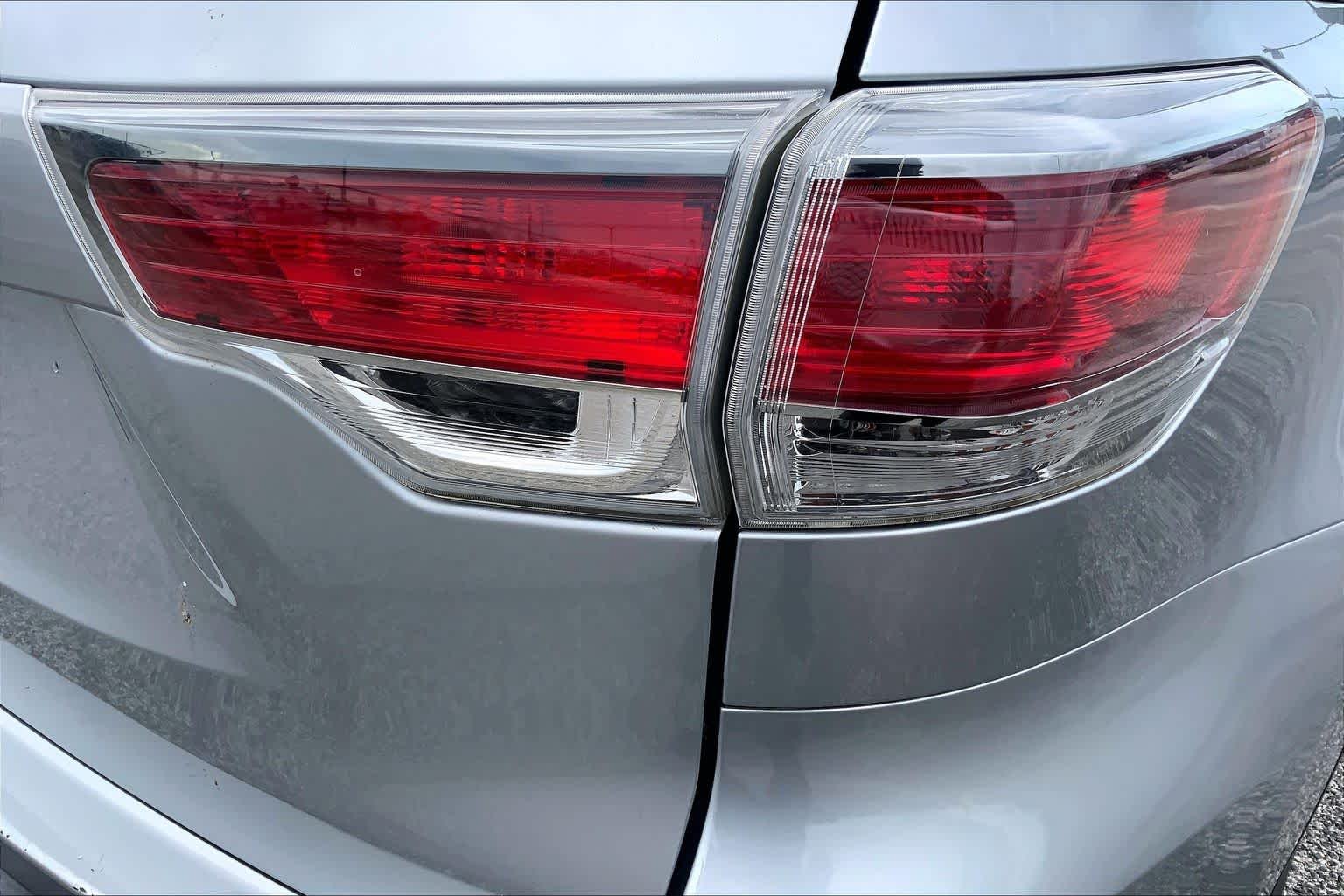 Used 2016 Silver Sky Metallic Toyota LE image 30