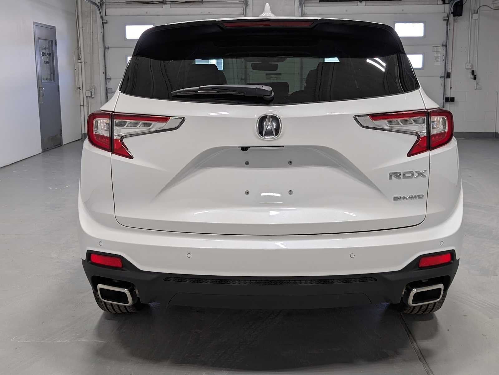 New 2026 Platinum White Pearl Acura w/Technology Package image 8