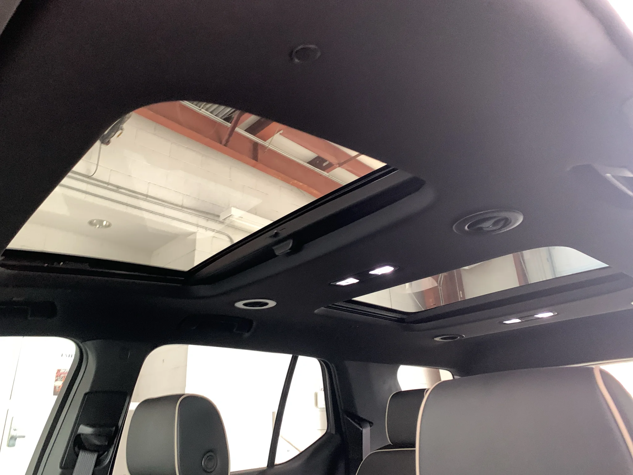 Used 2023 MOSAIC BLACK METALLIC Chevrolet Premier image 31