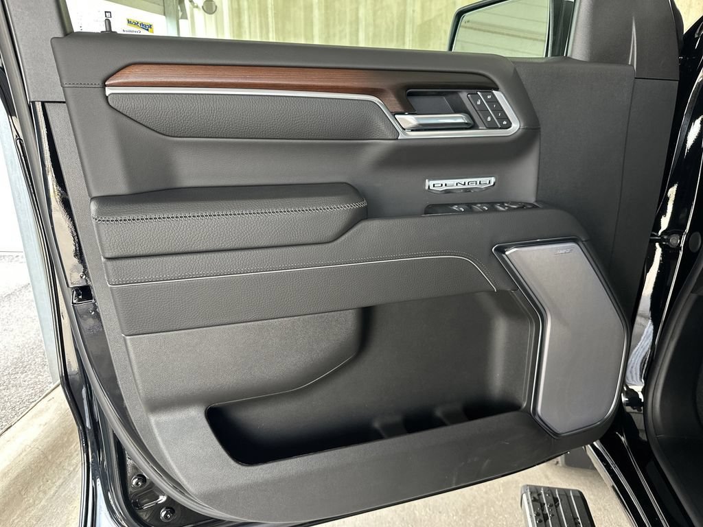 2026 GMC Sierra 1500 Denali - Photo 11