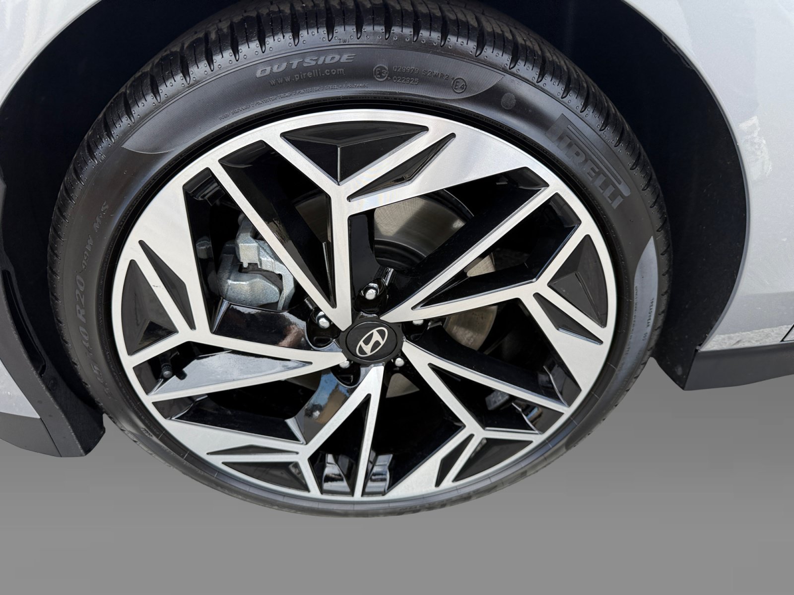Certified Used 2023 Silver Hyundai Limited image 9