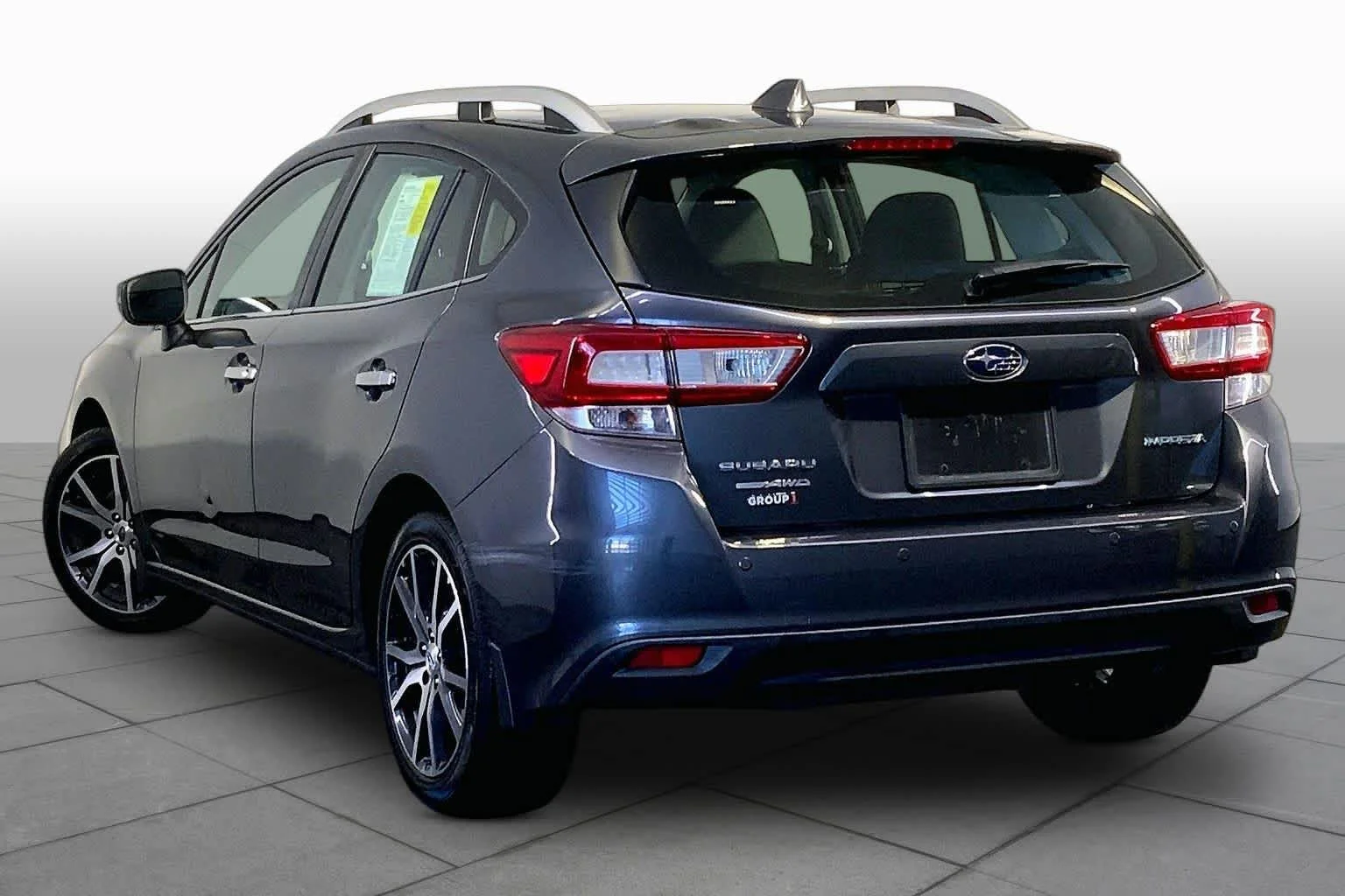 Used 2019 Magnetite Gray Metallic Subaru Limited image 12