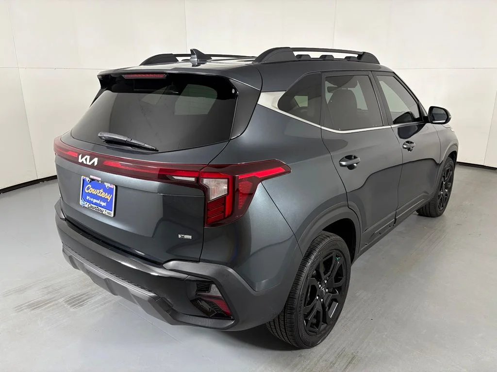 Used 2024 Gray Kia X-Line image 8
