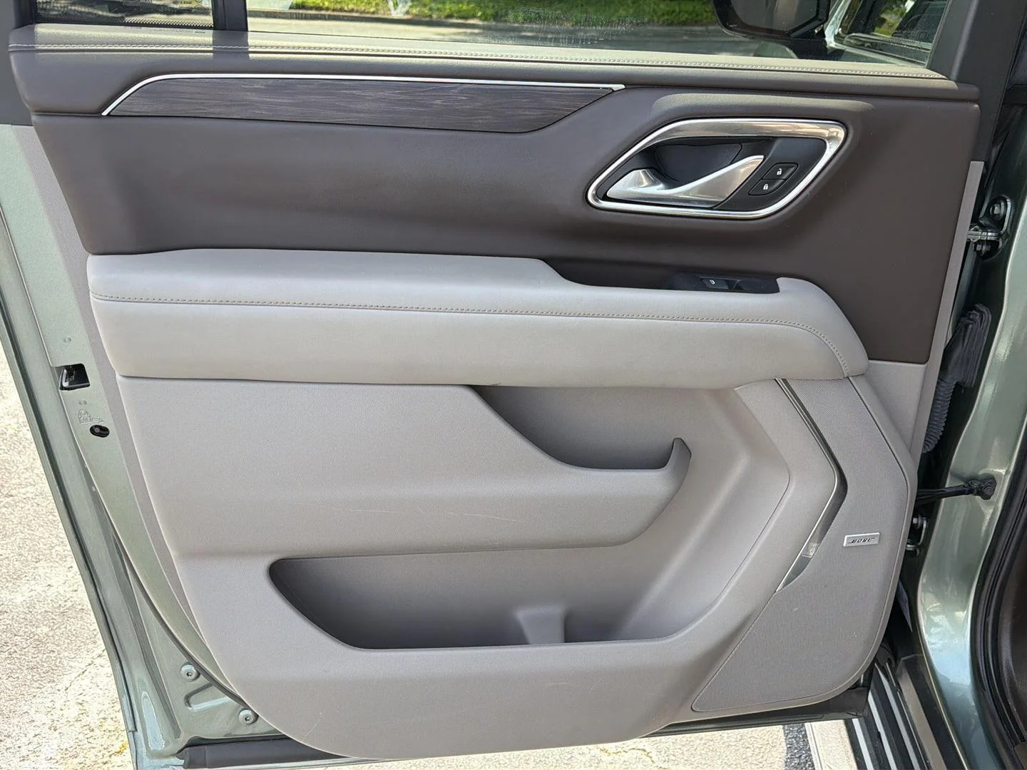 Used 2024 Silver Sage Metallic Chevrolet LT image 18