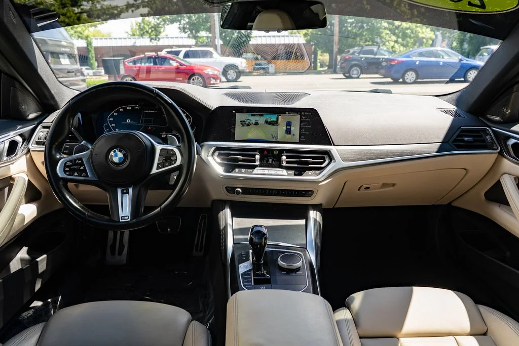 Used 2021 Blue BMW M440i xDrive image 9