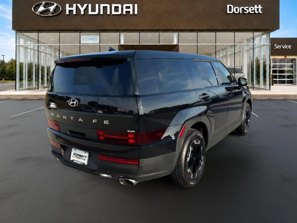 New 2027 Phantom Black Hyundai SE image 6
