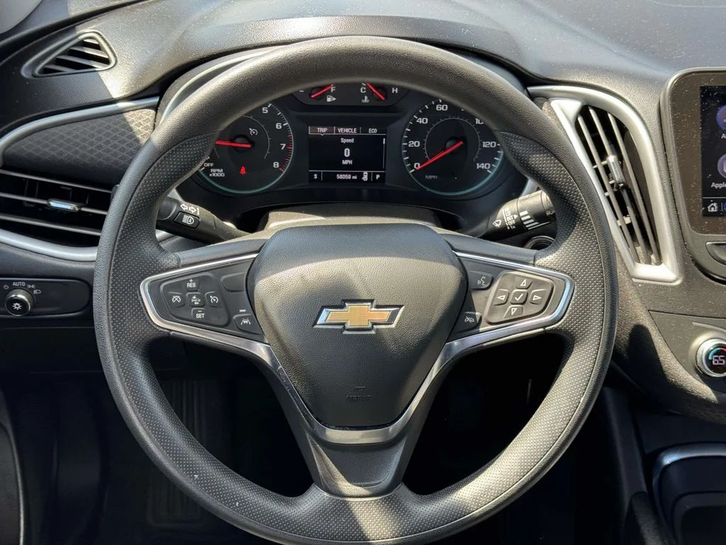 2024 Chevrolet Malibu 1LT - Photo 17