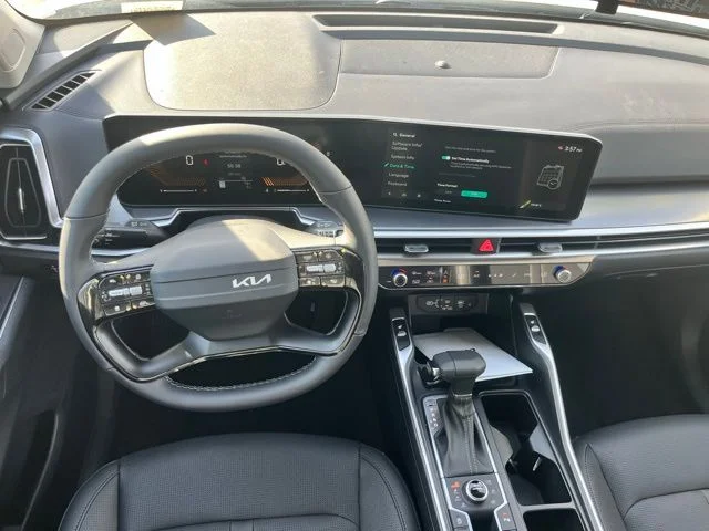 New 2026 White Kia S image 10