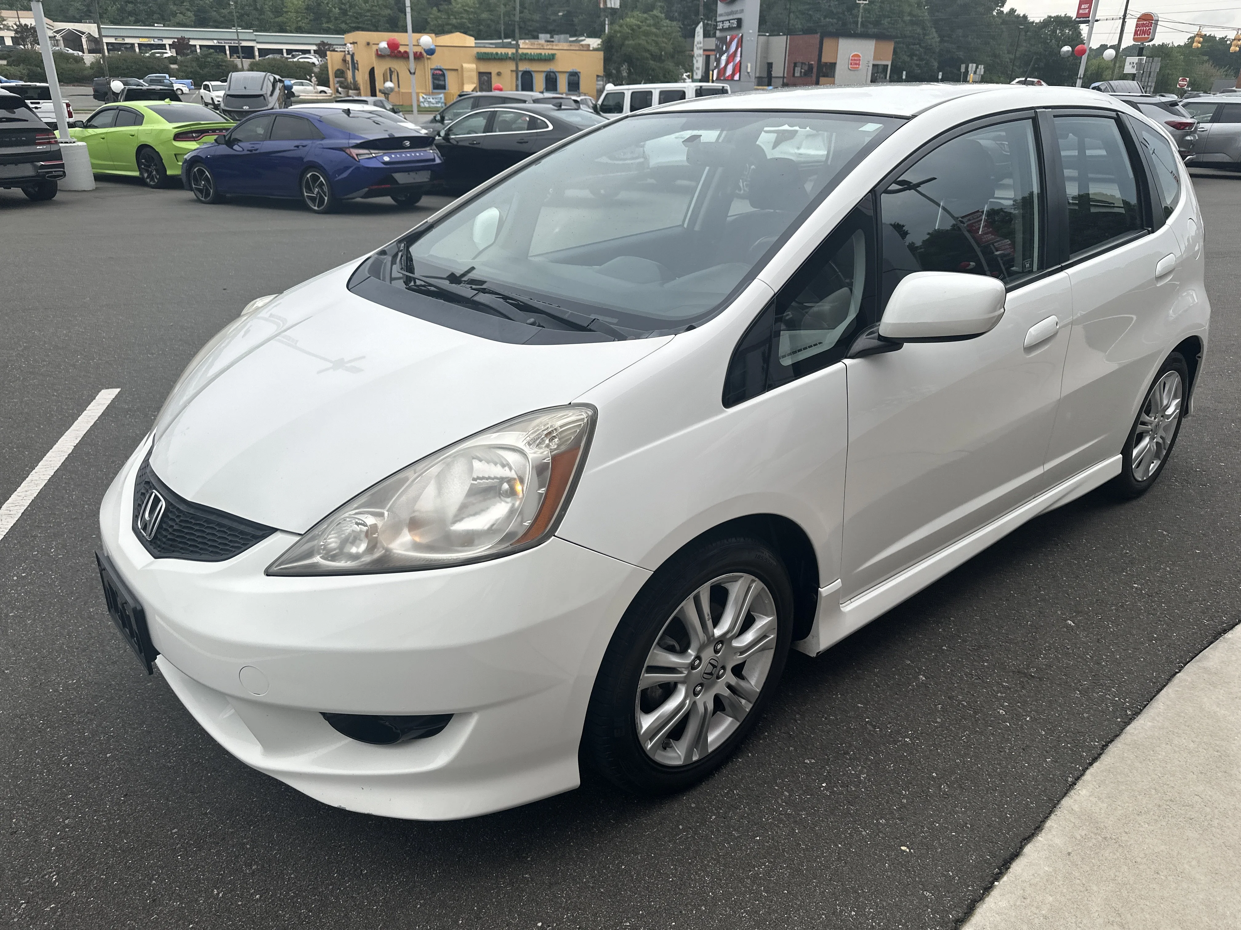 Used 2010 Taffeta White Honda Sport image 6