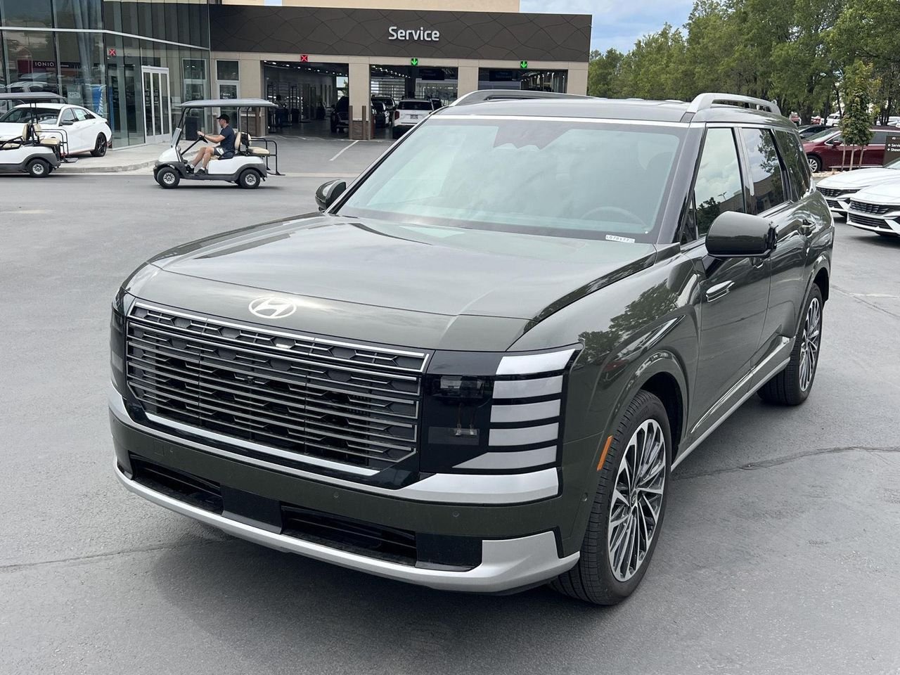New 2026 Titan Charcoal Pearl Hyundai Calligraphy image 2