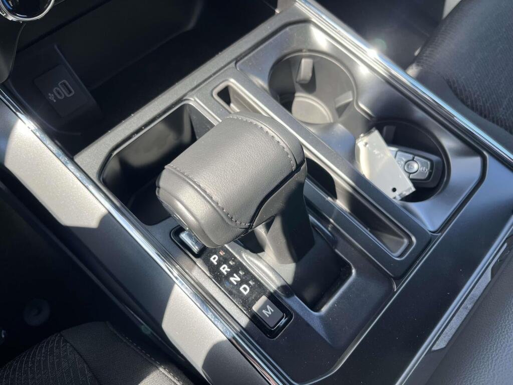 New 2026 Iconic Silver Metallic Ford XLT image 29