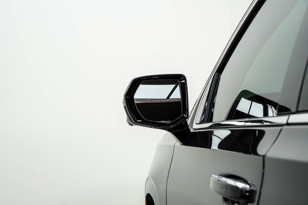 Used 2021 Black Cadillac Luxury image 14