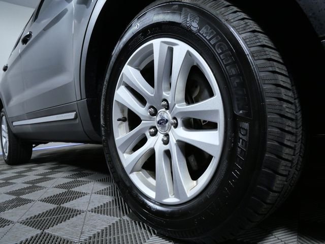 Certified Used 2018 Gray Ford XLT image 2