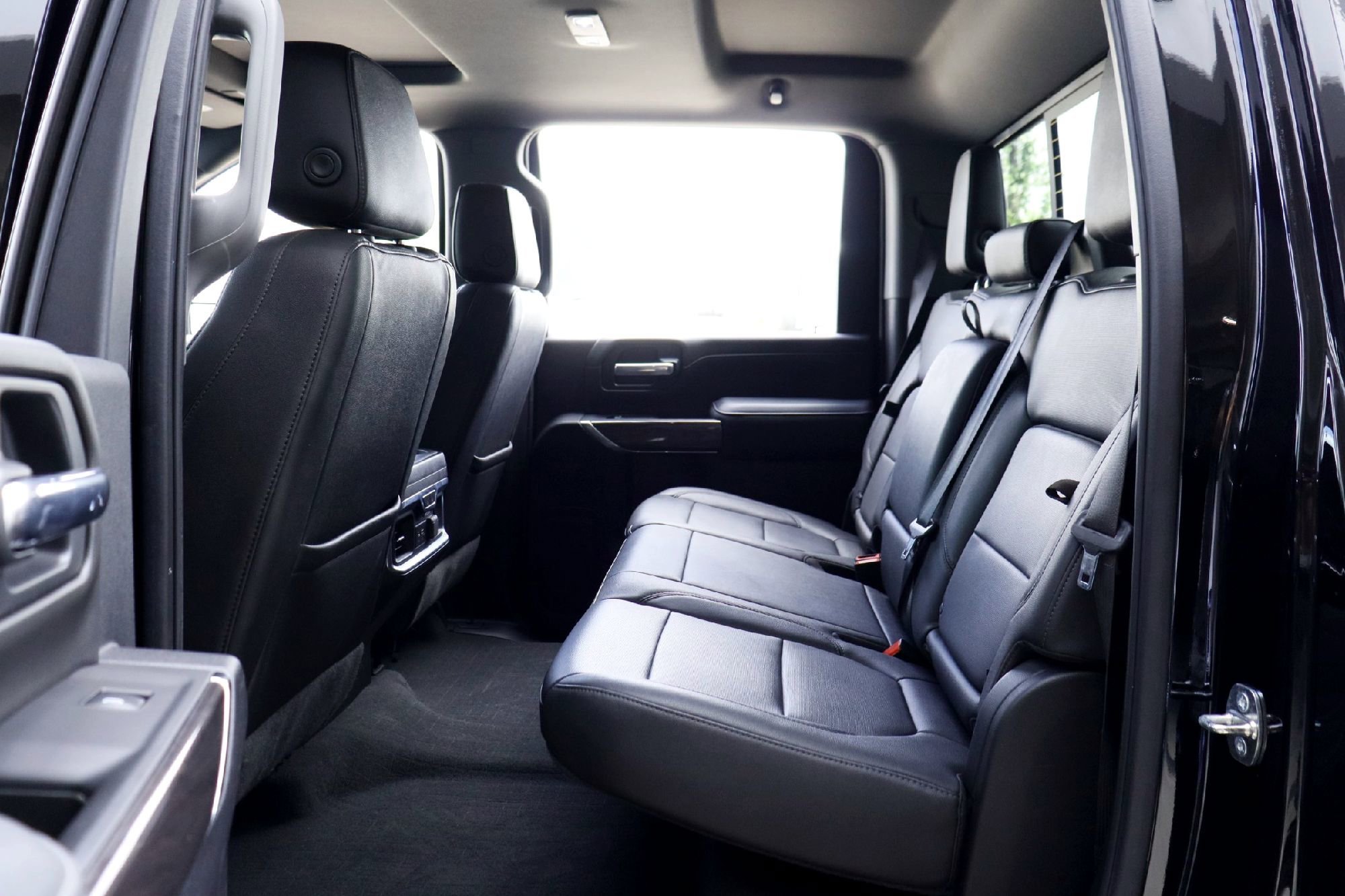 2022 Chevrolet Silverado 3500HD LTZ - Photo 27