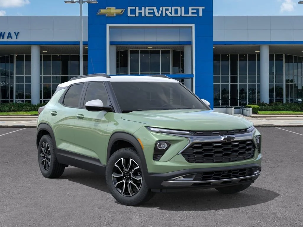 New 2026 Cacti Green Chevrolet ACTIV image 7