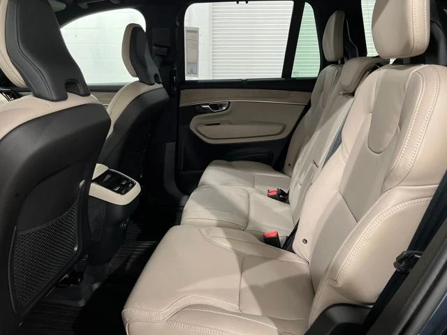 2026 Volvo XC90 Ultra - Photo 21