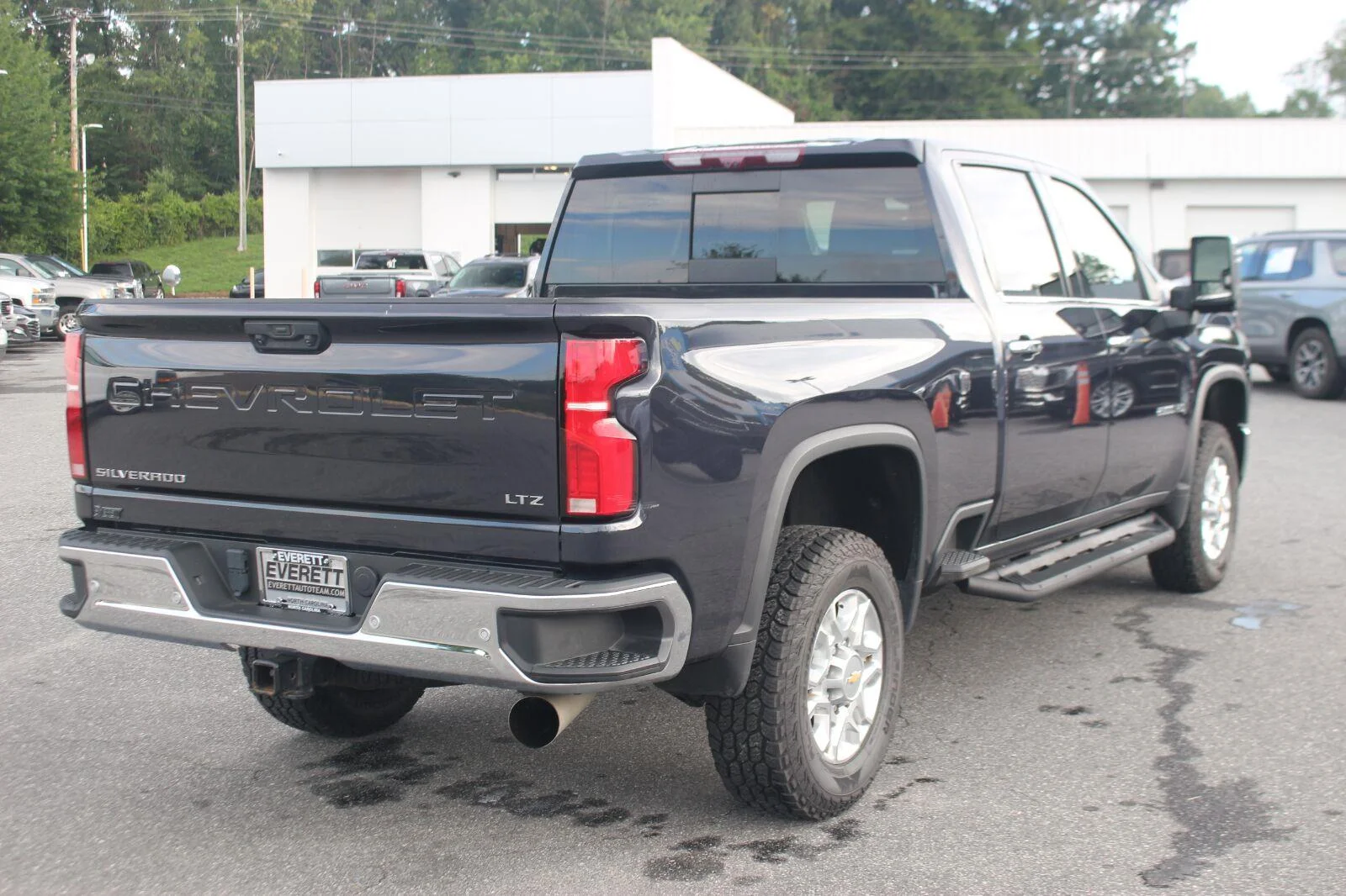 Used 2024 Dark Ash Metallic Chevrolet LTZ image 7