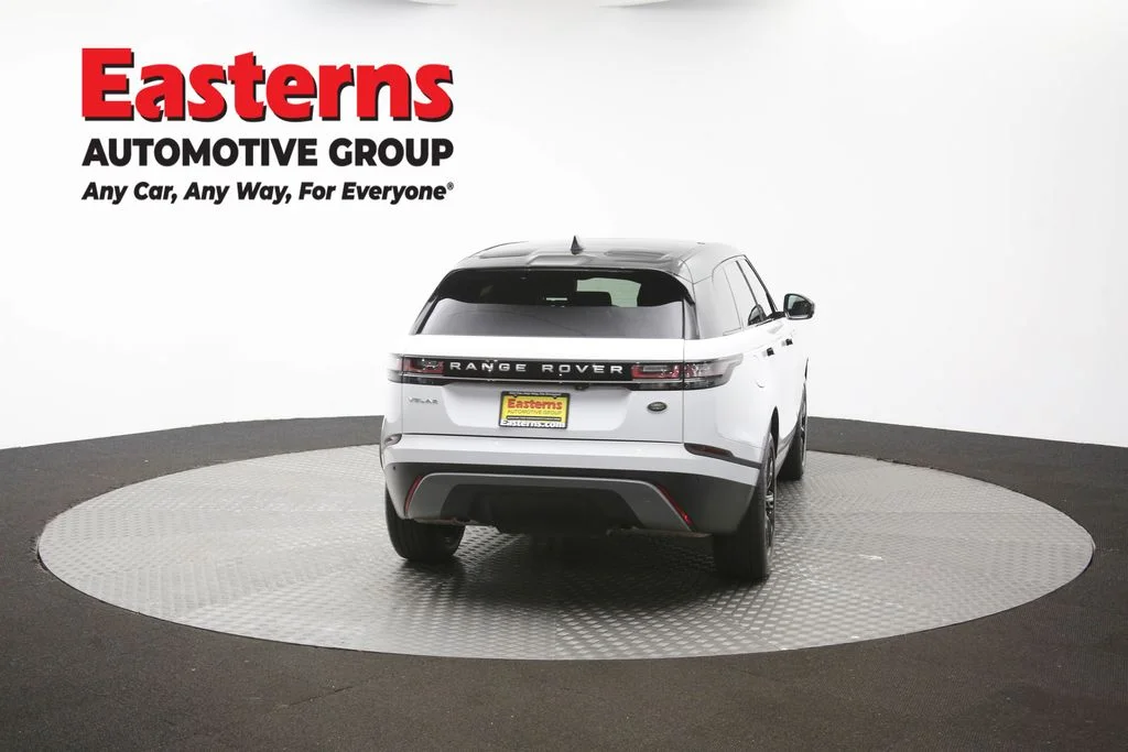 Used 2023 White Land Rover S image 40