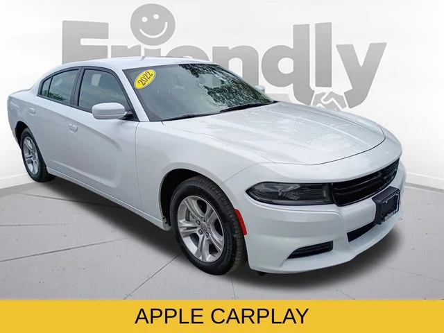 Used 2022 White Dodge SXT image 3