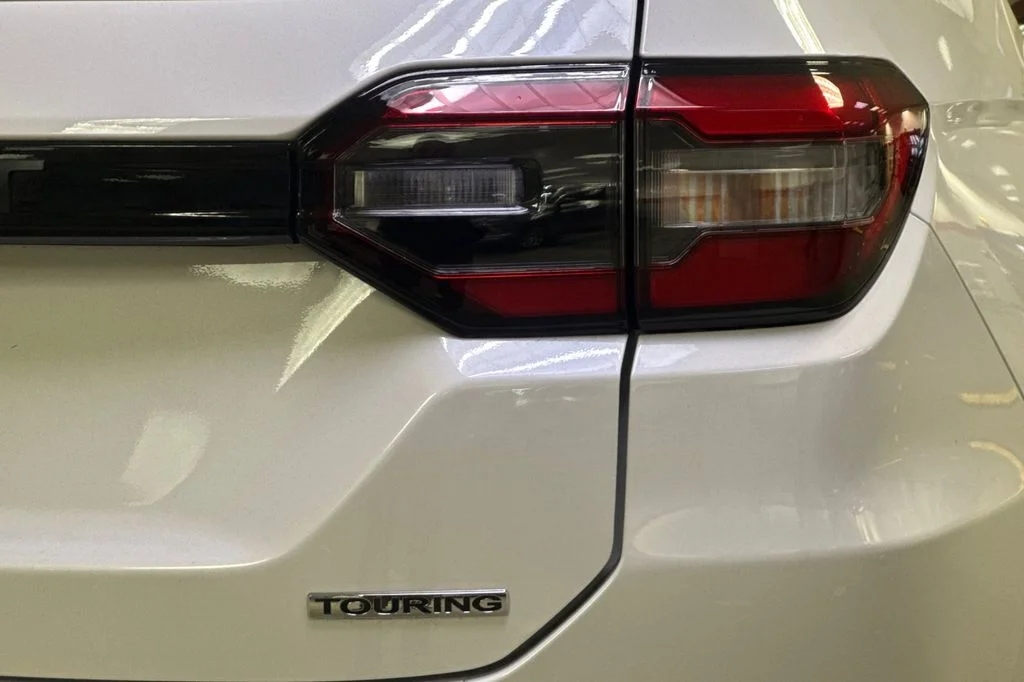 Used 2025  Honda Touring image 27